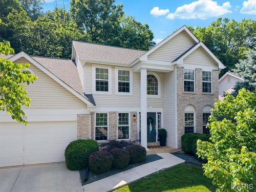 735 Legends View Dr, Eureka, MO, 63025-2091 | Card Image