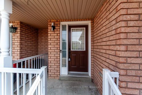 45 Ridwell St, Barrie, ON, L4N0W8 | Card Image