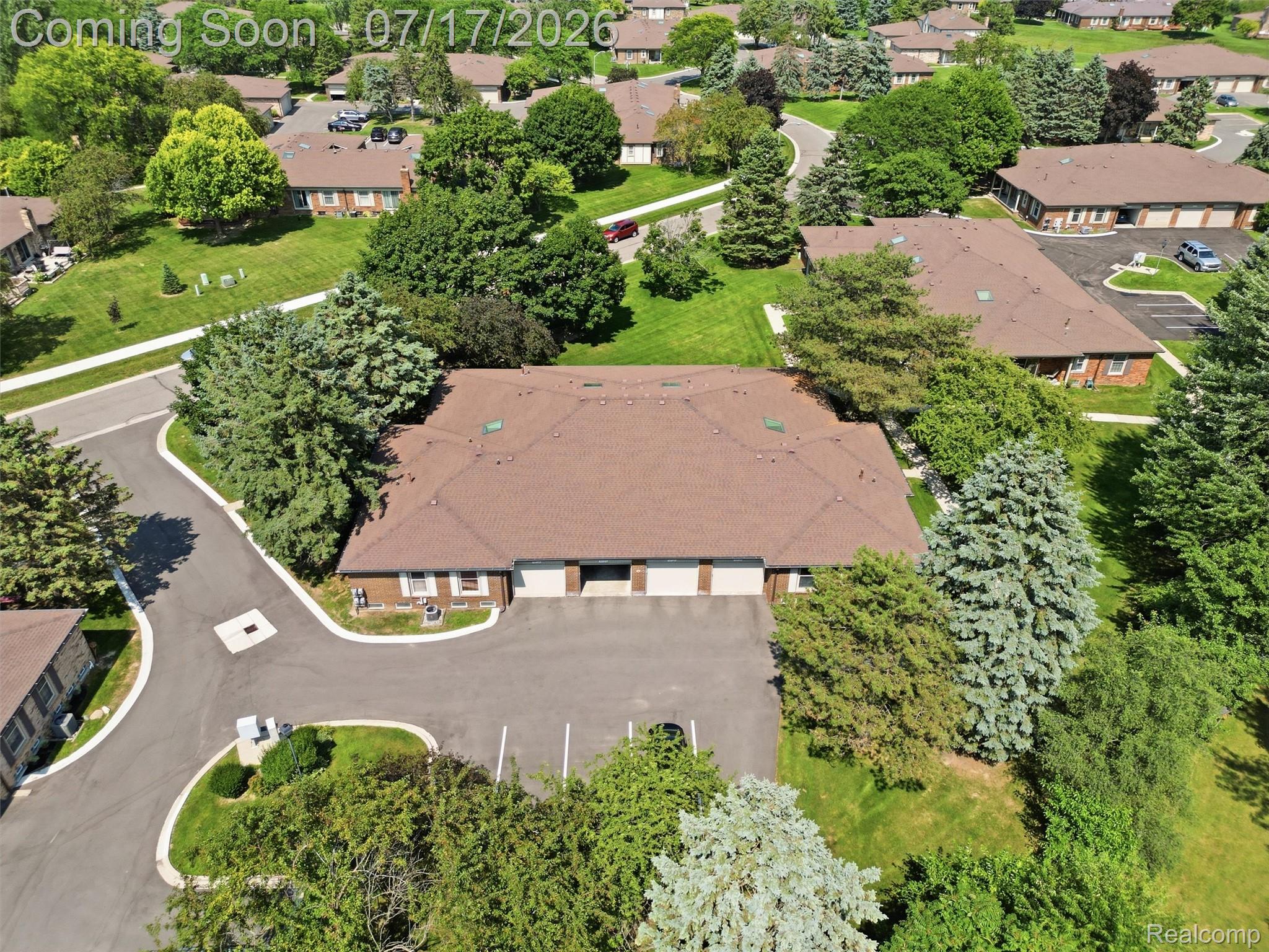 Residential in Shelby Charter Township 4