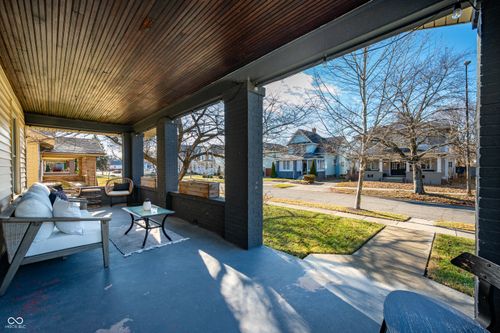 3847 Ruckle St, Indianapolis, IN, 46205-2715 | Card Image