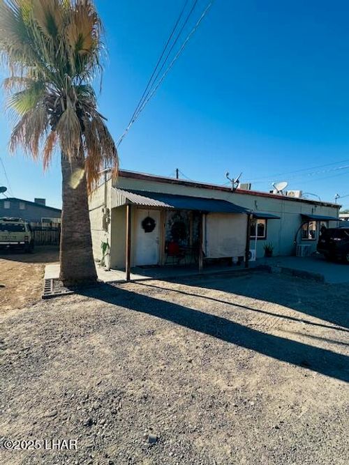 1412 W 11th St, Parker, AZ, 85344-5613 | Card Image