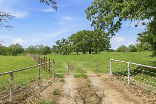 2-002 Chickasaw Trail Road, Davis, OK, 73030 | Card Image