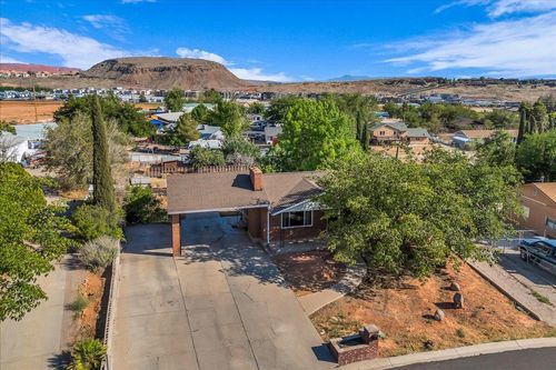 120 N Scenic Dr E, Washington, UT, 84780 | Card Image