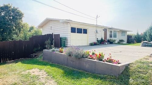 1162 3rd Ave N, Okanogan, WA, 98840-9633 | Card Image