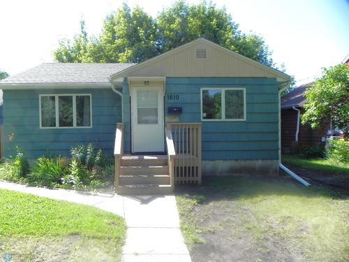 1610 9th St N, Fargo, ND, 58102-2210 | Card Image