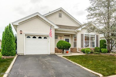 38 Kirkby Lane, Home with 2 bedrooms, 2 bathrooms and null parking in Manchester NJ | Image 2