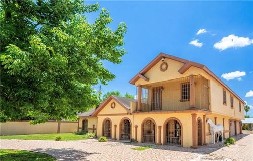 3211 W Sugarcane Dr, Weslaco, TX, 78599-3170 | Card Image