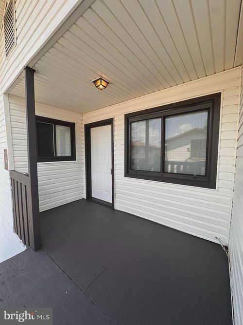 21-4141 Meadowland Ct, CHANTILLY, VA, 20151-3564 | Card Image