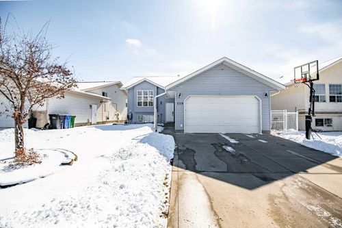 119 Duston Street, Red Deer, AB, T4R2V8 | Card Image