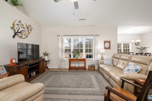 250 Ole Maple St, House other with 3 bedrooms, 2 bathrooms and 6 parking in Loris SC | Image 6