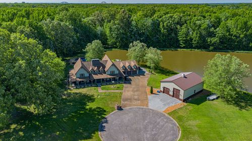 5 Woodhaven Est, Metropolis, IL, 62960-9502 | Card Image