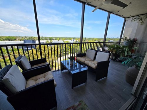 apt-709-900 Ne 195th St, Miami, FL, 33179-3456 | Card Image