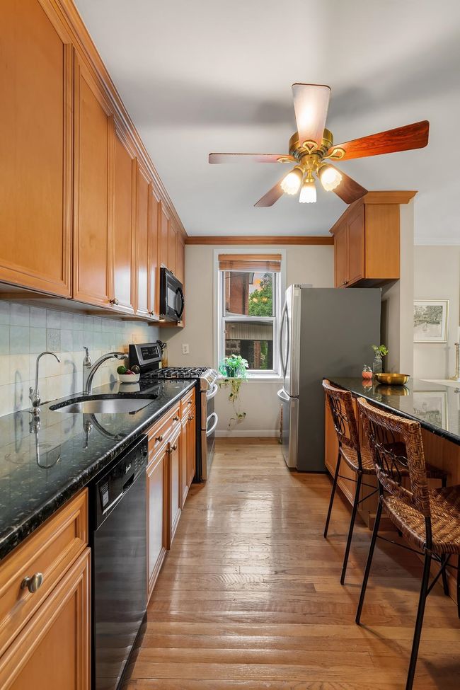 APT-17 - 875 Boulevard E, Home with 1 bedrooms, 1 bathrooms and null parking in Weehawken NJ | Image 5