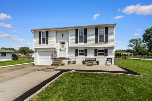 2432 Mccomb Rd, Grove City, OH, 43123-1468 | Card Image