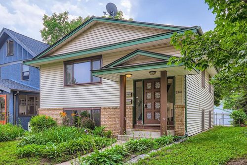 3328 Emerson Ave S, Minneapolis, MN, 55408-3527 | Card Image