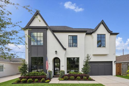 1315 Gardenia Dr, Houston, TX, 77018-4213 | Card Image