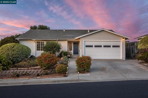 1769 Redwood Rd, Hercules, CA, 94547-1338 | Card Image