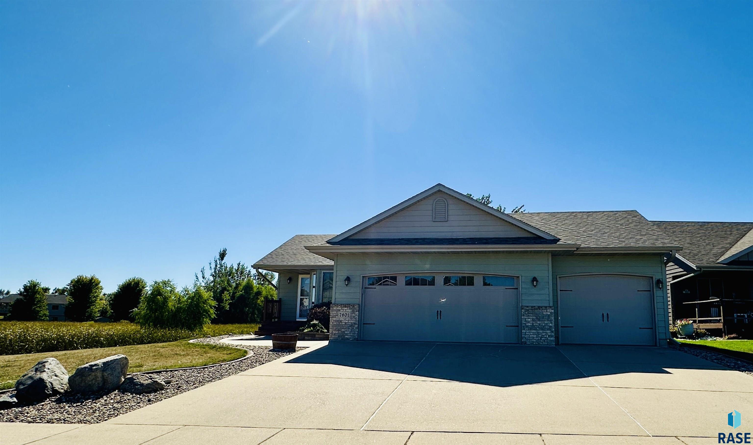 Wilson Dr, Sioux Falls, SD 57106