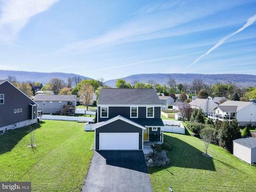 107 Shady Hollow Dr, PLEASANT GAP, PA, 16823-9629 | Card Image