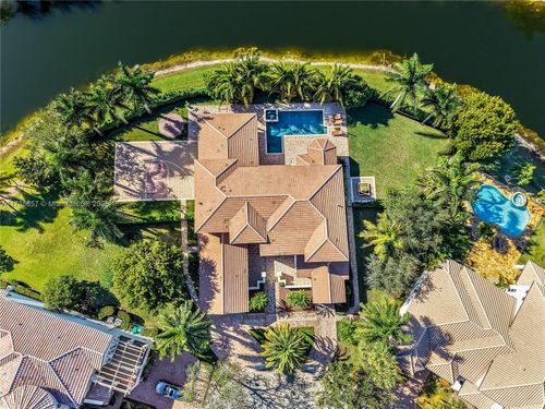 12008 69th Ct, Parkland, FL, 33076-3331 | Card Image