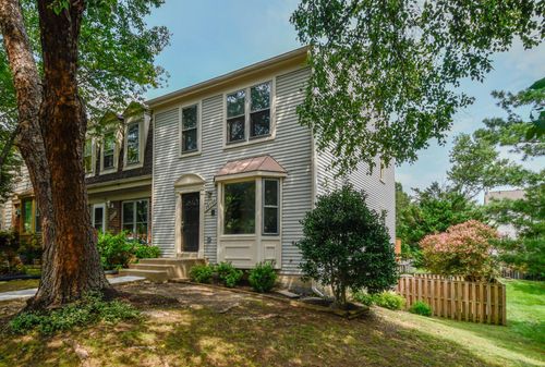 10709 Gideon Ct, FREDERICKSBURG, VA, 22407-7737 | Card Image
