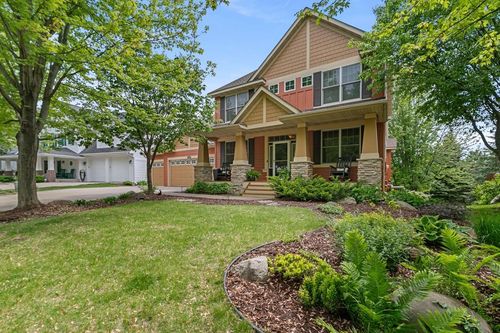 2297 Fieldstone Curv, Woodbury, MN, 55129-6217 | Card Image