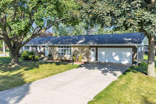 908 Green Street, SEYMOUR, WI, 54165 | Card Image