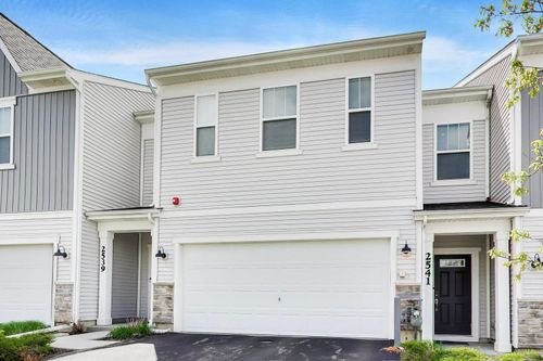 2539 Geranium Way, Rolling Meadows, IL, 60008 | Card Image