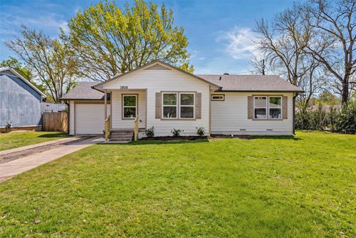 3808 James Ave, Waco, TX, 76711-1738 | Card Image