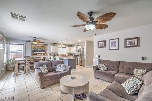 5032 Dancing Lights Ave, Las Vegas, NV, 89130-7202 | Card Image