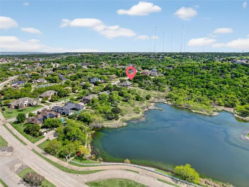2732 Wood Lake Dr, Cedar Hill, TX, 75104-4525 | Card Image