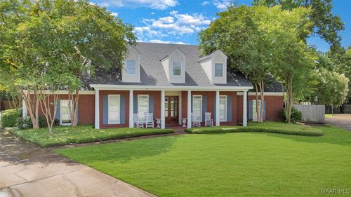 2261 Vaughn Ln, Montgomery, AL, 36106-3204 | Card Image
