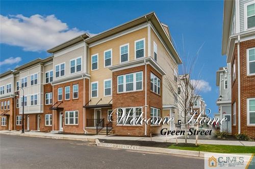 33 Green Street, North Brunswick, NJ, 08902 | Card Image