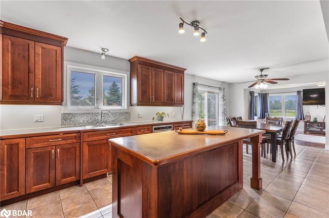 3805 Concession Rd 7, House other with 4 bedrooms, 4 bathrooms and 20 parking in Loretto ON | Image 16