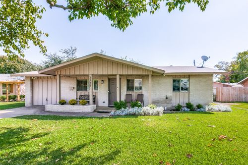 1912 Greenhaven Dr, Richardson, TX, 75080-3033 | Card Image