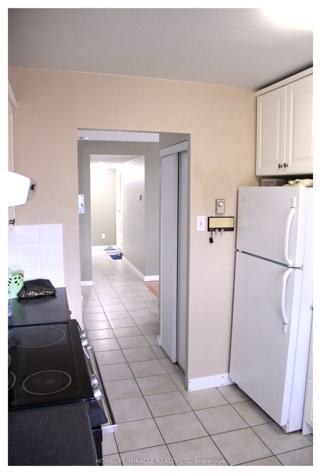 1409 - 2760 Carousel Cres, Condo with 2 bedrooms, 2 bathrooms and 1 parking in Gloucester ON | Image 25