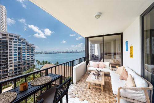 apt-a1102-520 Brickell Key Dr, Miami, FL, 33131-2420 | Card Image