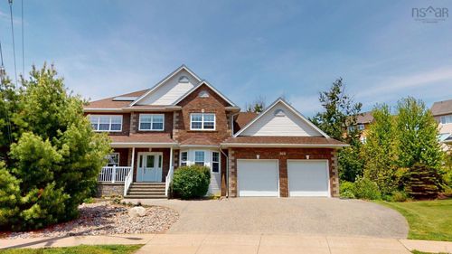79 Edgewater Close, Dartmouth, NS, B2W6S3 | Card Image