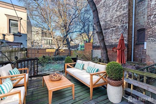 apt-2-300 2nd St, Jersey City, NJ, 07302-2740 | Card Image