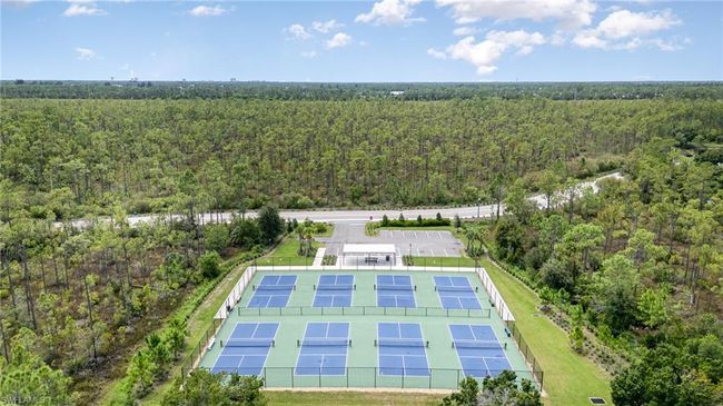 20684 Plumwood Loop, Condo with 2 bedrooms, 2 bathrooms and 2 parking in NORTH FORT MYERS FL | Image 37