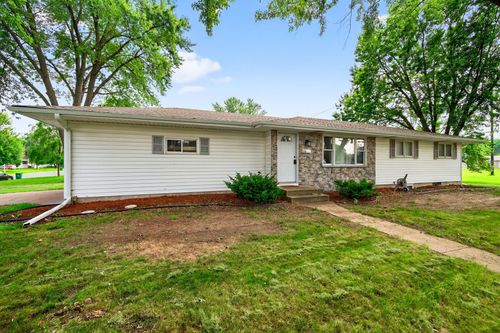 715 E 84th St, Bloomington, MN, 55420-2447 | Card Image