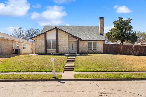 6021 Jester Dr, Garland, TX, 75044-8133 | Card Image