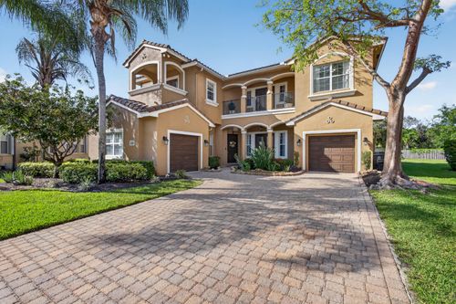 659 Cresta Cir, West Palm Beach, FL, 33413-1047 | Card Image