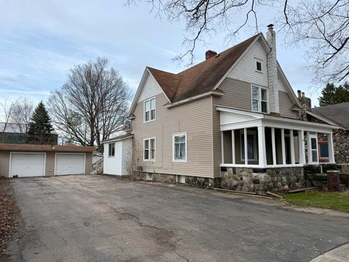 21 W Shepard St, Hartford, MI, 49057-1019 | Card Image
