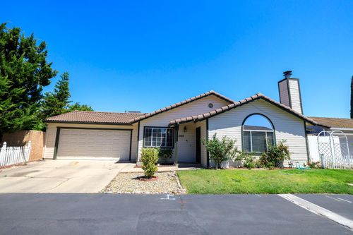 1300 Windsor Ct, Turlock, CA, 95380-7525 | Card Image