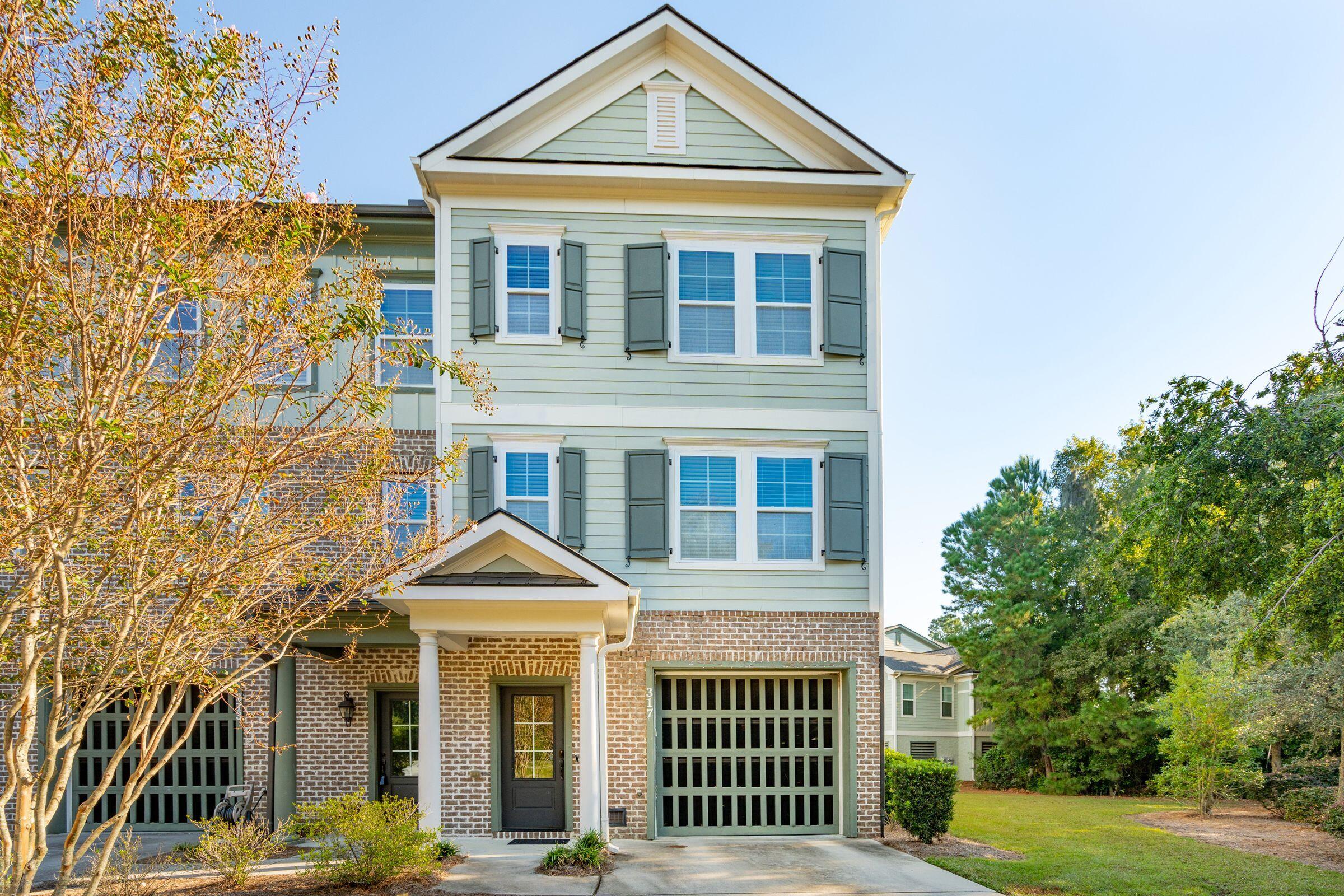 Etiwan Pointe Dr, Mount Pleasant, SC 29464