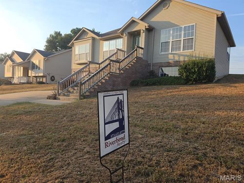 1184 Birdie Ln, Jackson, MO, 63755-3285 | Card Image