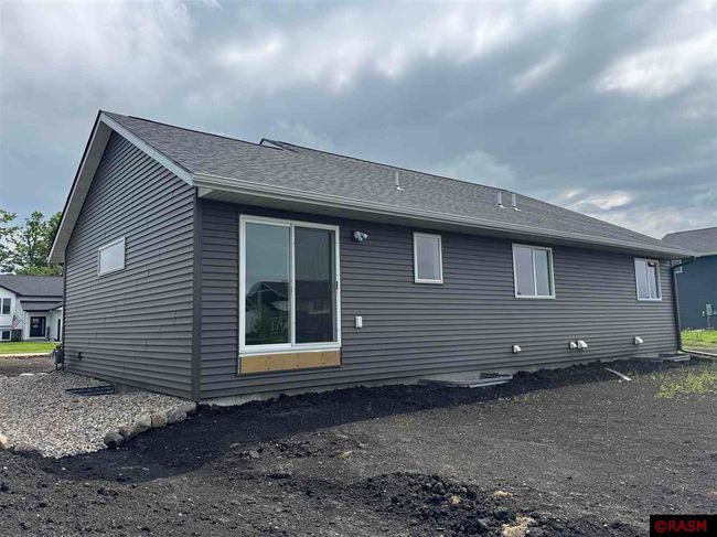2024 Bluestem Dr, House other with 3 bedrooms, 2 bathrooms and null parking in Mankato MN | Image 38
