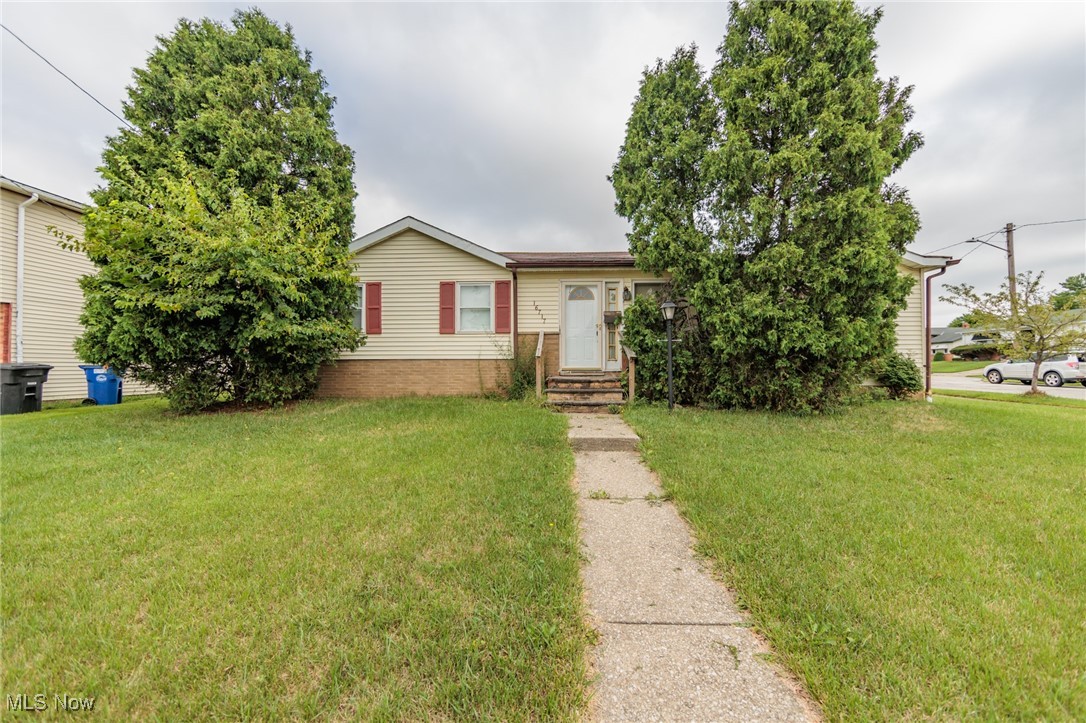 Dynes Ave, Cleveland, OH 44128