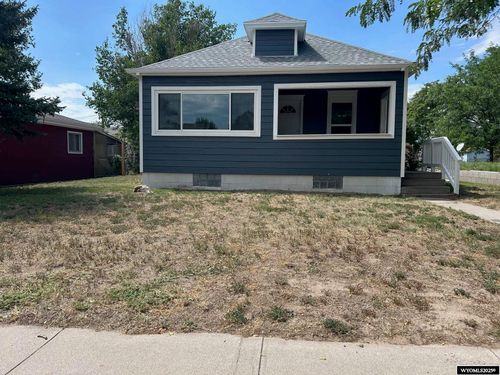 2826 E A St, Torrington, WY, 82240-2028 | Card Image